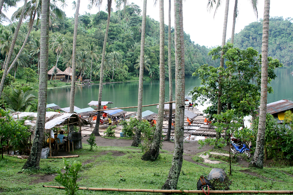 pandin lake in san pablo