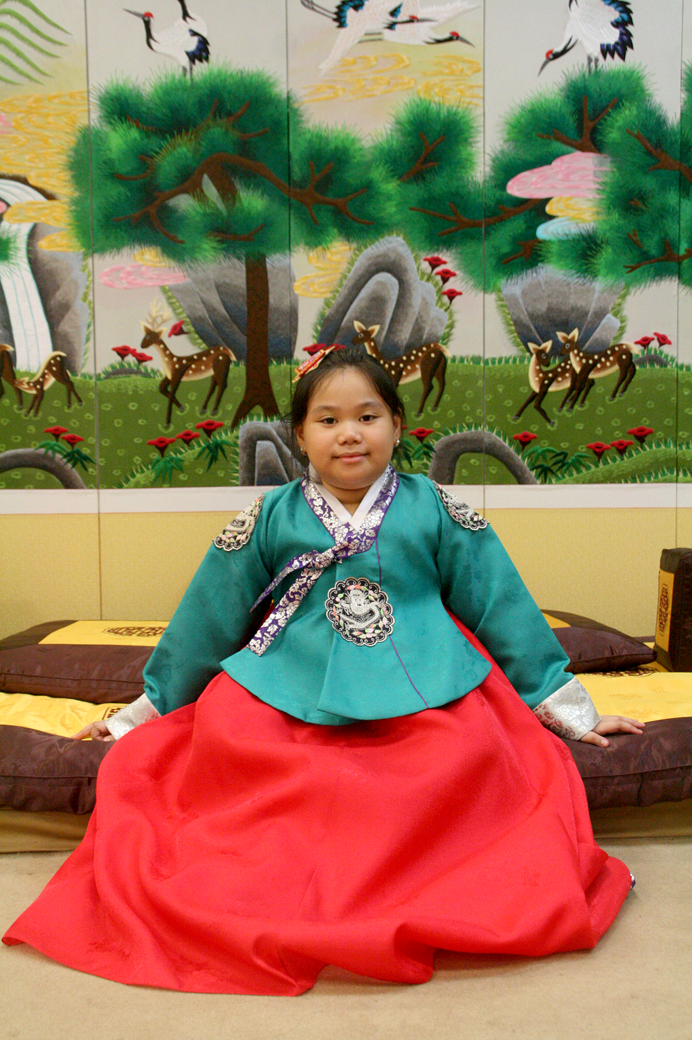 korea tourism office tourist information center - wear hanbok in seoul