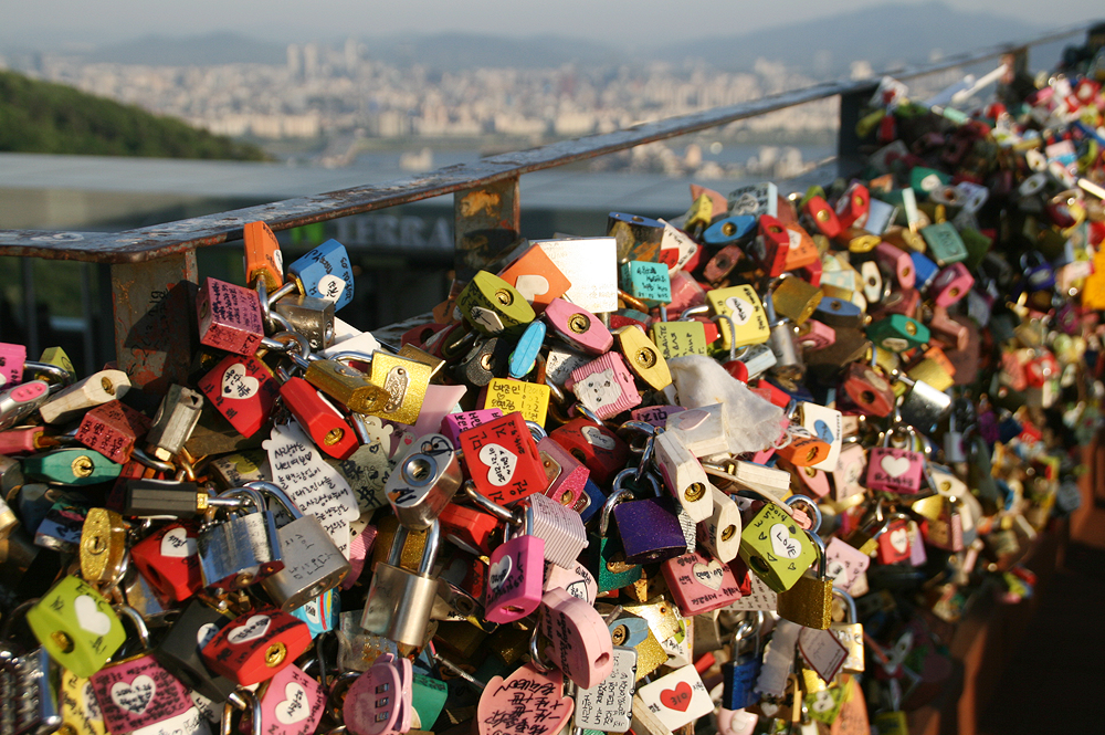 locks of love namsan park