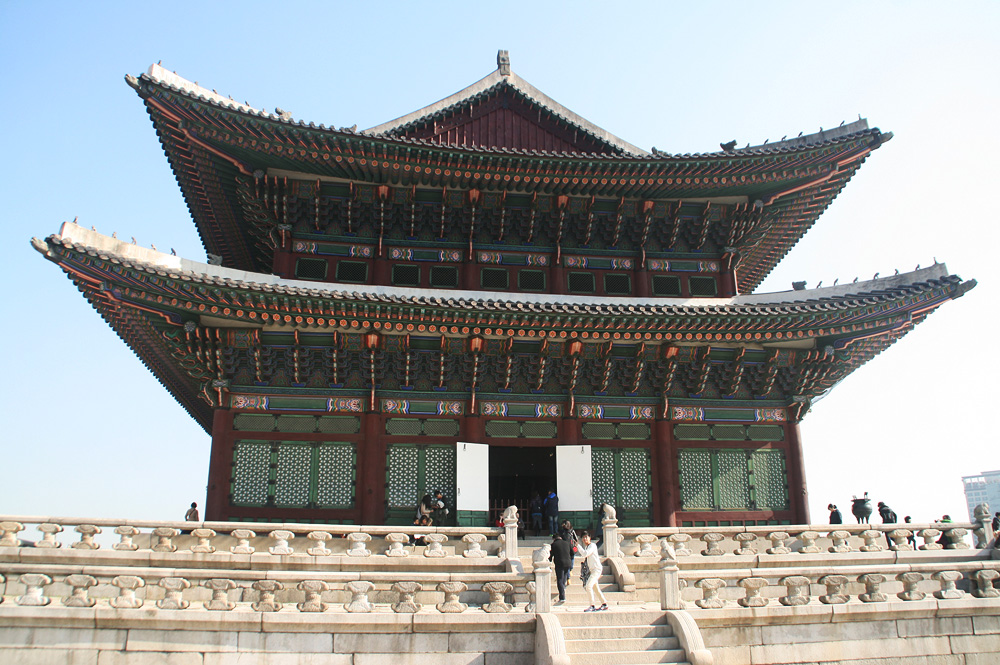 gyeongbokgung palace seoul south korea