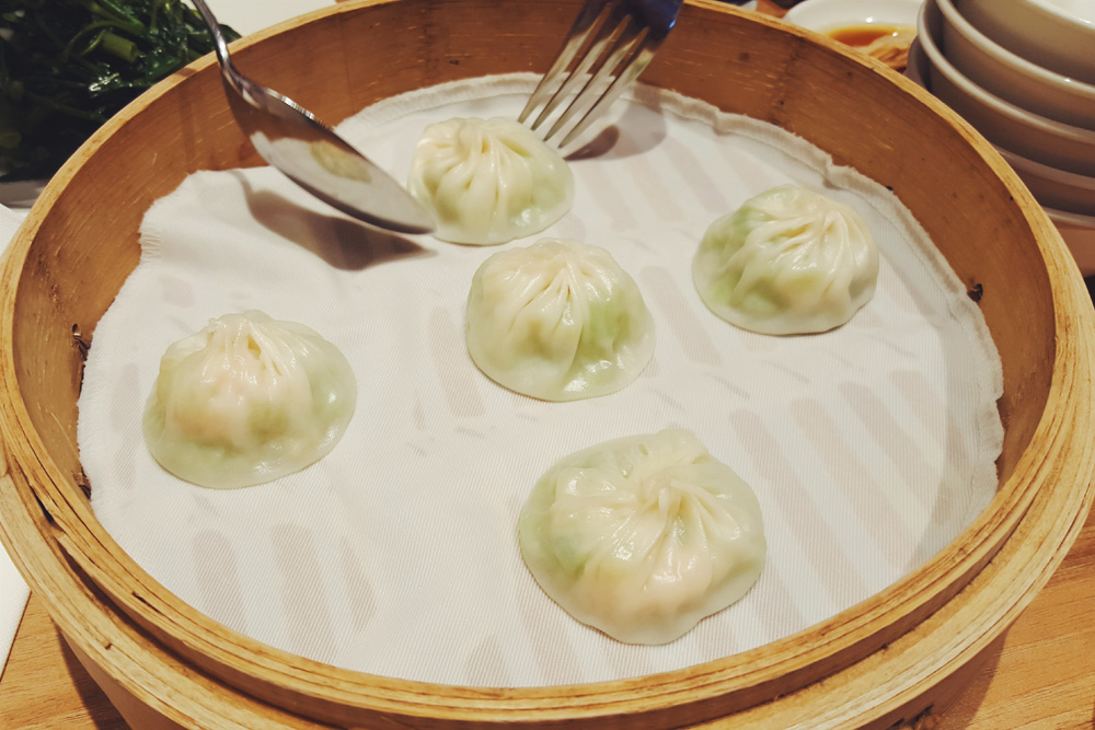 green squash and shrimp xiao long bao